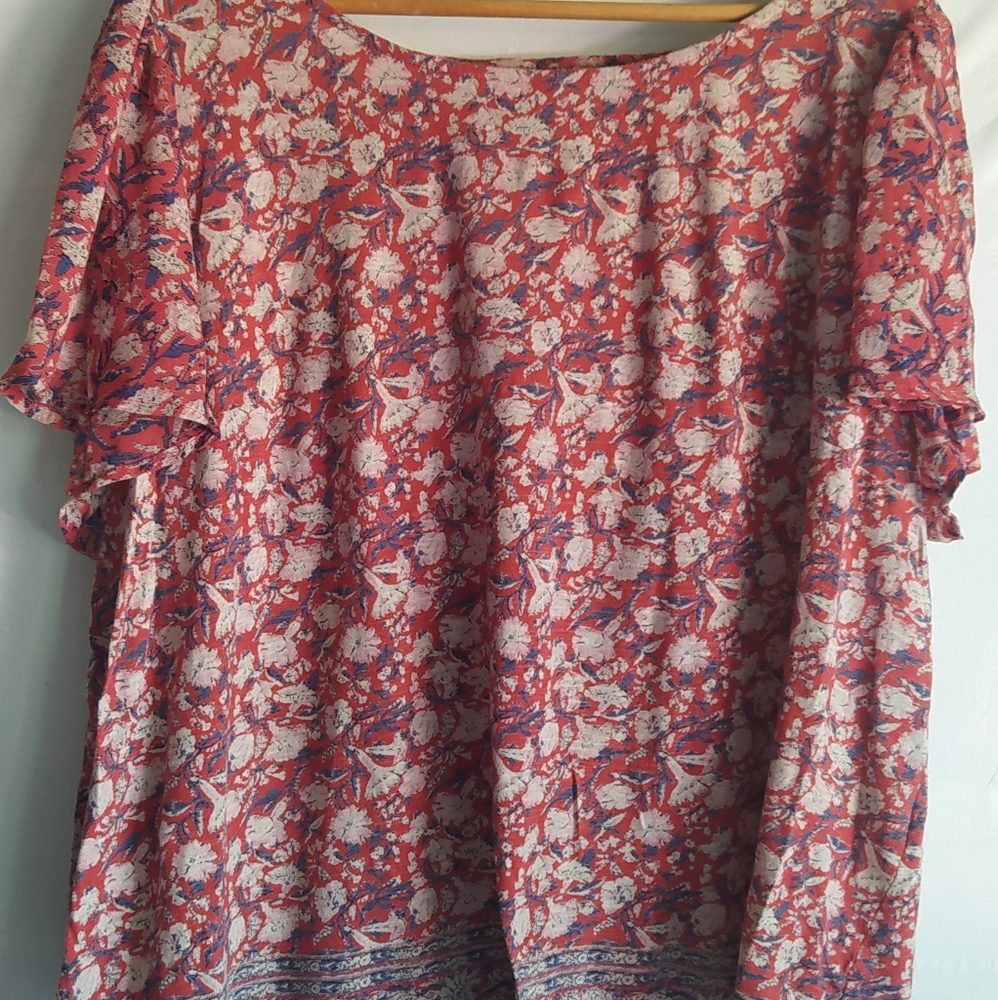 Lucky Brand 2X short sleeved blouse.